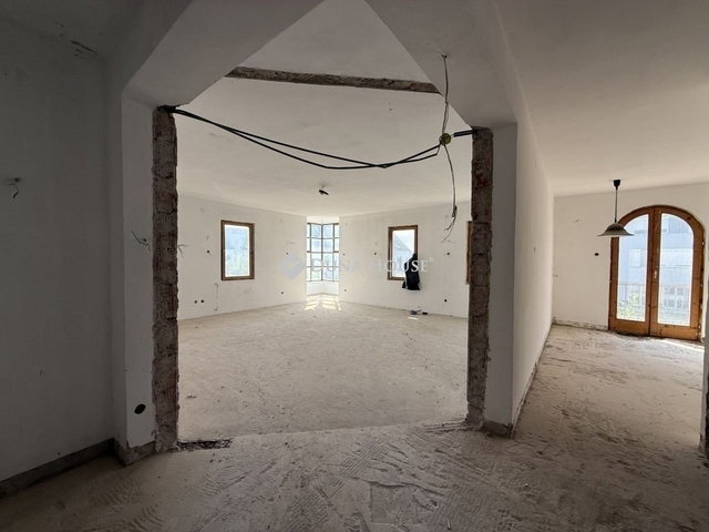 Eladó téglalakás, Szigetszentmiklóson 70 M Ft, 3 szobás