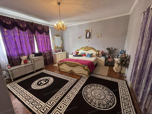Eladó családi ház, Tatabányán 78 M Ft, 4 szobás