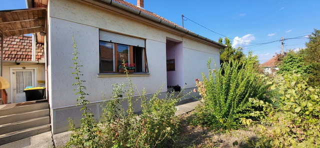 Eladó családi ház, Jászárokszálláson, Fürdő utcában 36 M Ft