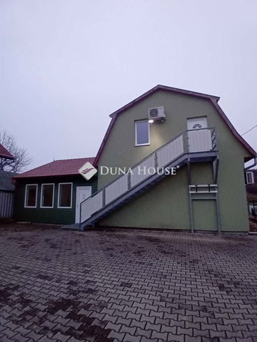 Eladó családi ház, Győrött, Rozgonyi utcában 199 M Ft