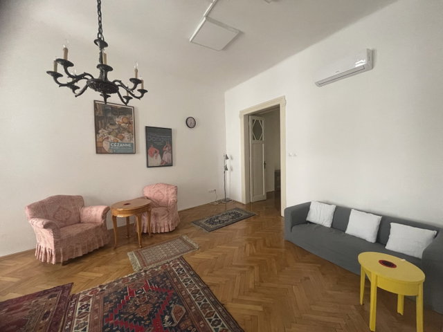 Eladó téglalakás, Budapesten, V. kerületben 178 M Ft, 3 szobás