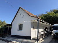 Eladó családi ház, Felcsúton 40 M Ft, 3 szobás