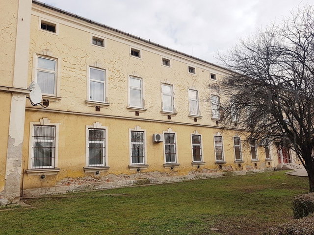 Eladó ipari ingatlan, Miskolcon 78.5 M Ft / költözzbe.hu