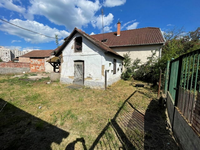 Eladó családi ház, Miskolcon 17.9 M Ft, 2 szobás
