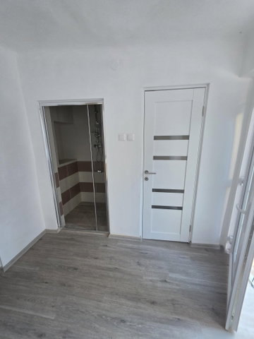 Eladó téglalakás, Pécsett 17.99 M Ft, 1 szobás