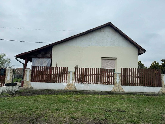 Eladó családi ház, Tápiógyörgyén 34.9 M Ft, 3 szobás