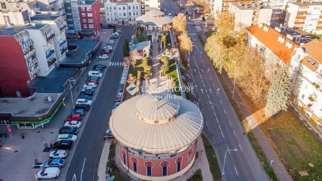 Eladó hotel, Zalaegerszegen 180 M Ft, 10 szobás