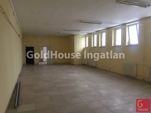 Kiadó ipari ingatlan, Solymáron 375 E Ft / hó