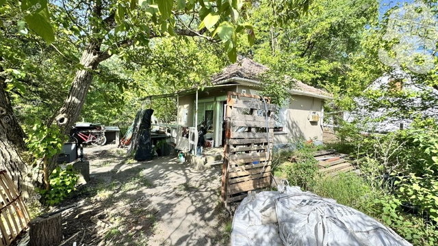 Eladó nyaraló, Tiszakécskén 17.9 M Ft, 2 szobás