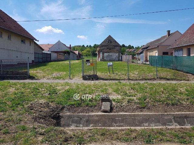 Eladó telek, Sombereken 7 M Ft / költözzbe.hu