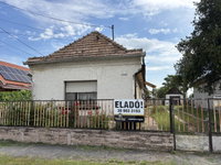 Eladó családi ház, Naszályon 32 M Ft, 3 szobás