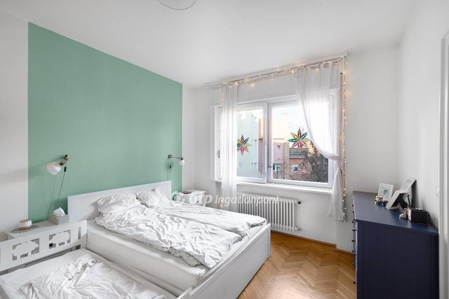 Eladó téglalakás, Budapesten, II. kerületben 164.9 M Ft