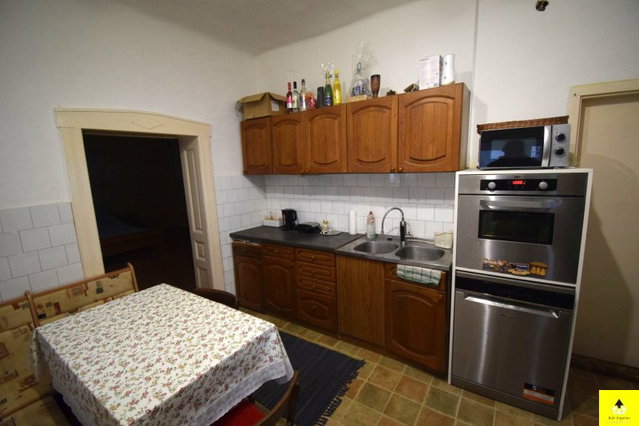 Eladó családi ház, Bükön 40 M Ft, 2 szobás