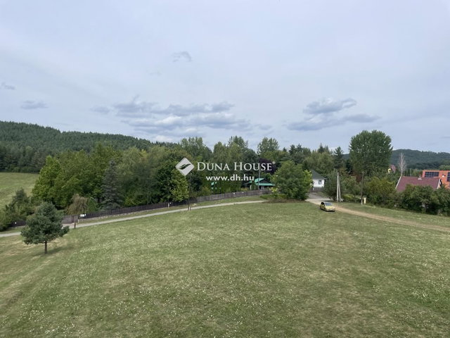 Eladó hotel, Bükkszéken 110 M Ft, 22 szobás