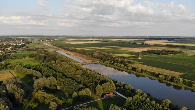 Eladó telek, Tiszakécskén, Fő úton 130 M Ft