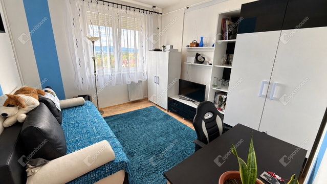 Eladó panellakás, Miskolcon 32.5 M Ft, 3 szobás