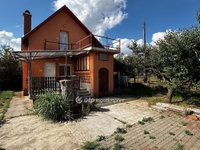 Eladó családi ház, Orosházán 26 M Ft, 2 szobás