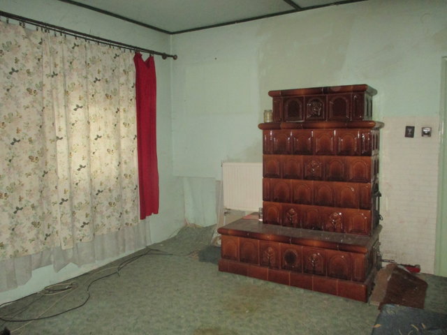 Eladó családi ház, Békéscsabán 35.9 M Ft, 10 szobás