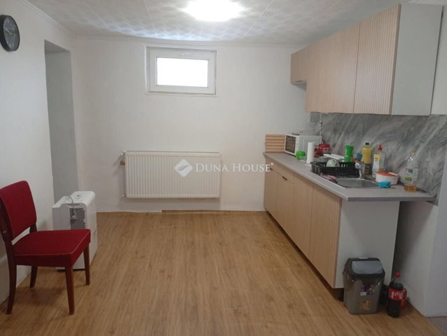 Eladó családi ház, Csépen 25.5 M Ft, 2 szobás