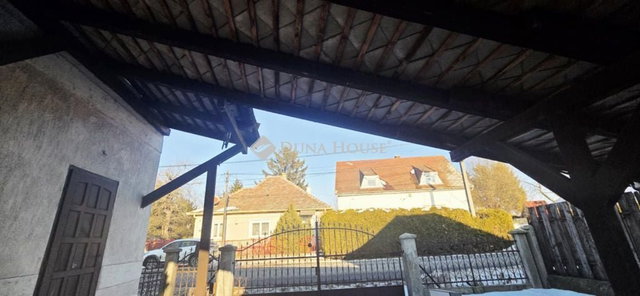 Eladó családi ház, Szabadbattyánban, Széchenyi utcában 120 M Ft