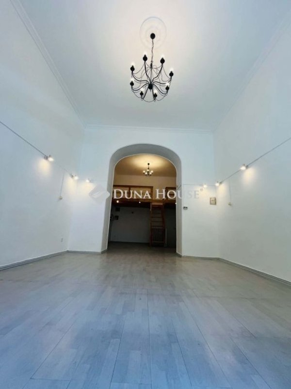 65m² · 320.000 ft