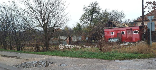 Eladó telek, Tiszaföldváron 8 M Ft / költözzbe.hu