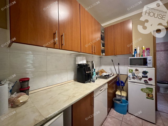 Eladó családi ház, Kecskeméten 32.9 M Ft, 3 szobás