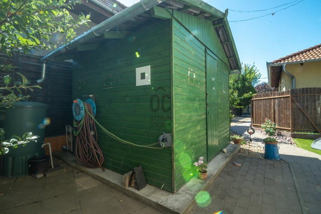 Eladó ikerház, Budapesten, XVIII. kerületben 149.9 M Ft, 5 szobás