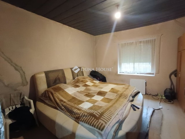 Eladó családi ház, Sülysápon 36.9 M Ft, 3 szobás