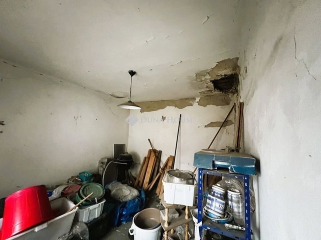 Eladó családi ház, Piliscséven 38.9 M Ft, 3 szobás