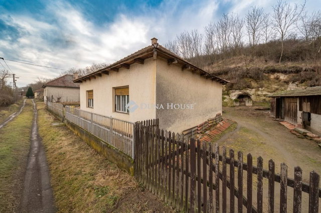 Eladó családi ház, Harsányban 13.99 M Ft, 4 szobás