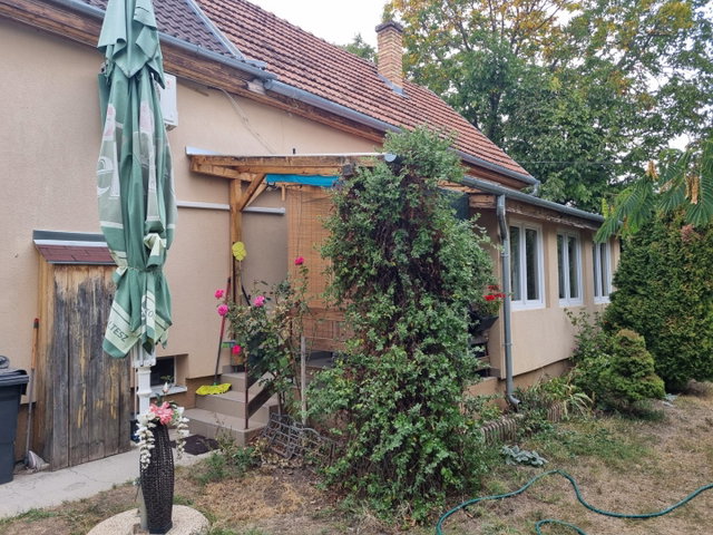 Eladó nyaraló, Balatonszabadiban 41.9 M Ft, 2 szobás