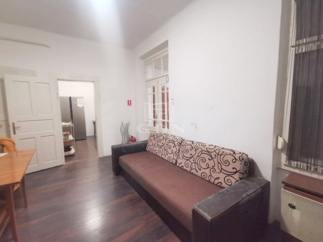 Eladó családi ház, Zalaegerszegen 44.9 M Ft, 3 szobás