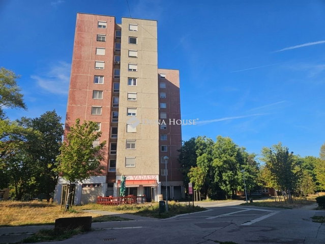Kiadó panellakás, albérlet, III. kerületben, Víziorgona utcában