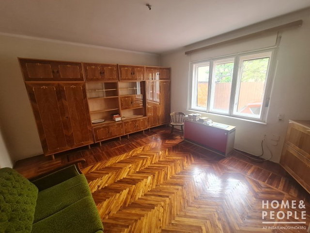 Eladó családi ház, Hódmezővásárhelyen 33 M Ft, 3 szobás