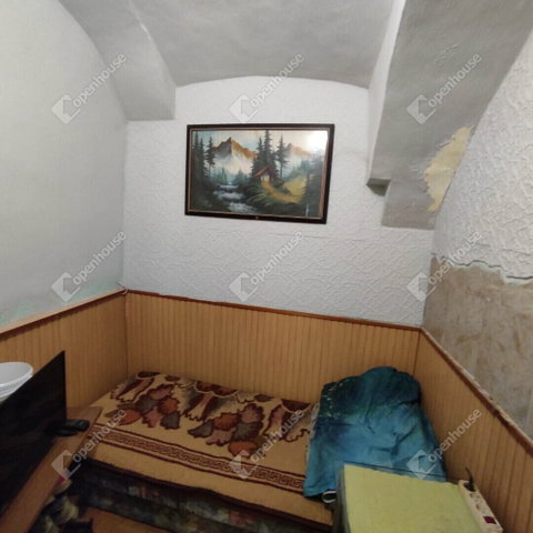 Eladó sorház, Pápán 14.5 M Ft, 1 szobás / költözzbe.hu