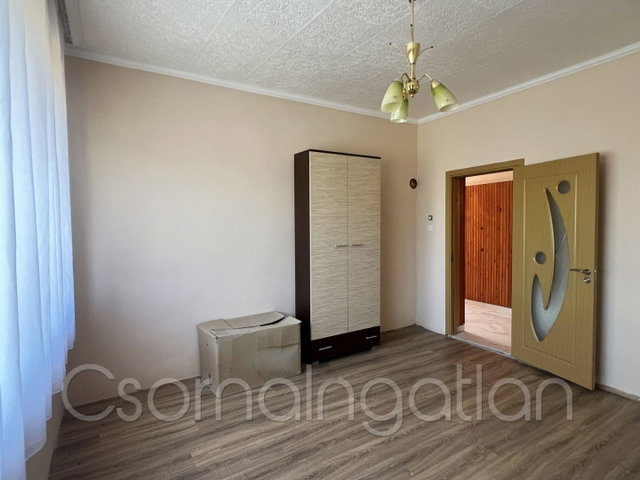 Eladó családi ház, Rábatamásin 34.5 M Ft, 3 szobás