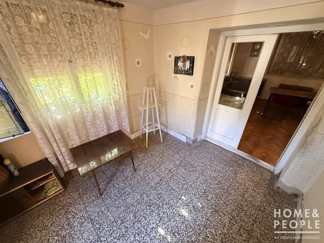 Eladó családi ház, Röszkén 29.5 M Ft, 3 szobás