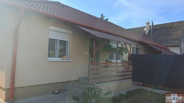 Eladó sorház, Monorierdőn 59.9 M Ft, 1+3 szobás