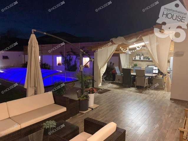 Kiadó családi ház, albérlet, Kecskeméten 890 E Ft / hó