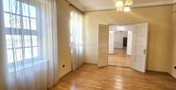Eladó iroda, Kecskeméten 49 M Ft, 3 szobás / költözzbe.hu