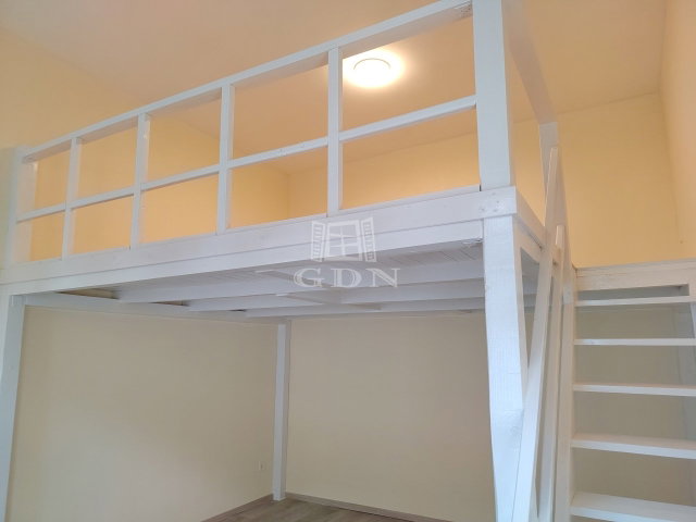 Eladó téglalakás, Budapesten, VIII. kerületben, Dobozi utcában