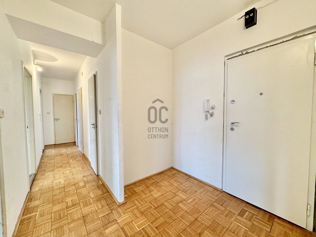 Eladó panellakás, Budapesten, II. kerületben 87 M Ft, 3 szobás