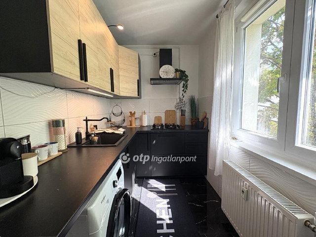 Eladó panellakás, Budapesten, XI. kerületben 76.9 M Ft