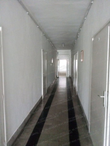 Kiadó ipari ingatlan, Solymáron 40 E Ft / hó