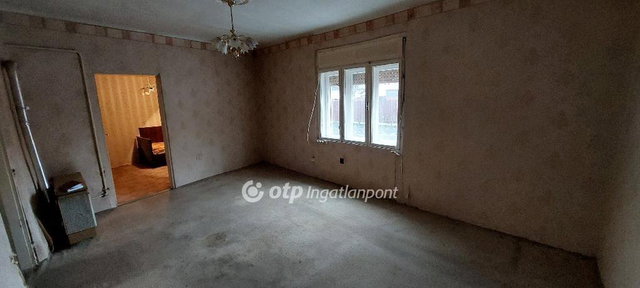 Eladó családi ház, Nagykanizsán 10.2 M Ft, 1+1 szobás