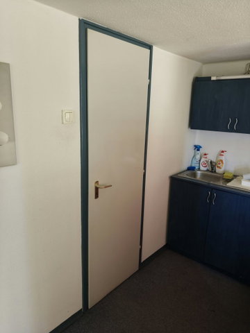 Kiadó iroda, Debrecenben 100 E Ft / hó, 2 szobás