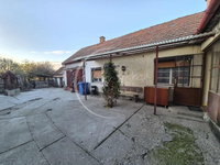 Eladó családi ház, Szigetváron 22 M Ft, 3 szobás