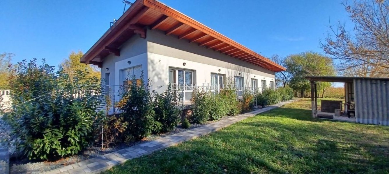 5 bed · 157m² · 390.000.000 ft