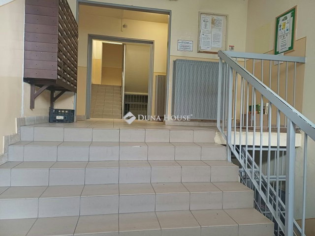 Eladó panellakás, Miskolcon, Jósika Miklós utcában 29.5 M Ft